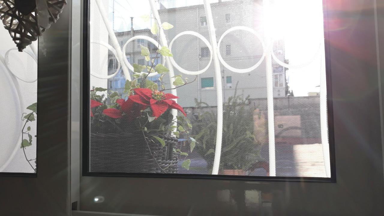 Nadine Penthouse Studio Apartment Napoli Exterior foto